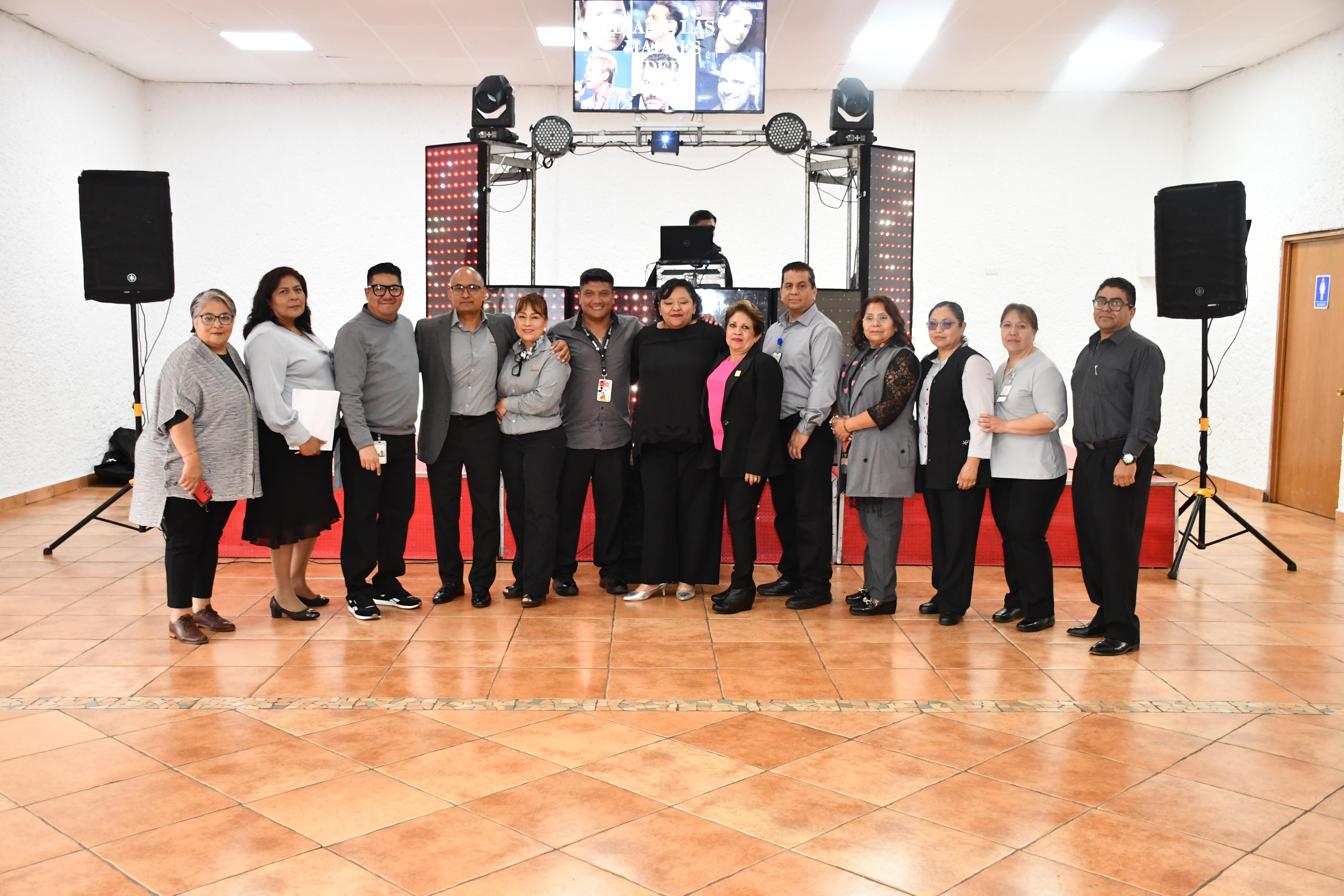 Festejo Día de las Madres, Sección XLI HR "1º de Octubre"
